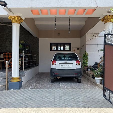 Nalinam Homestay Thiruvananthapuram Екстериор снимка