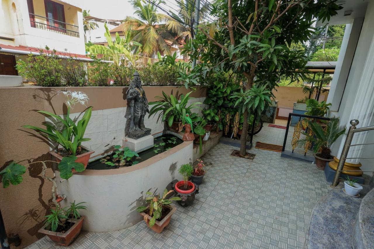 Nalinam Homestay Thiruvananthapuram Екстериор снимка